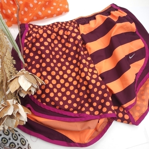 Nike Dry Fit Orange Purple Dot Stripe Women's Shorts Sz M - Picture 1 of 11